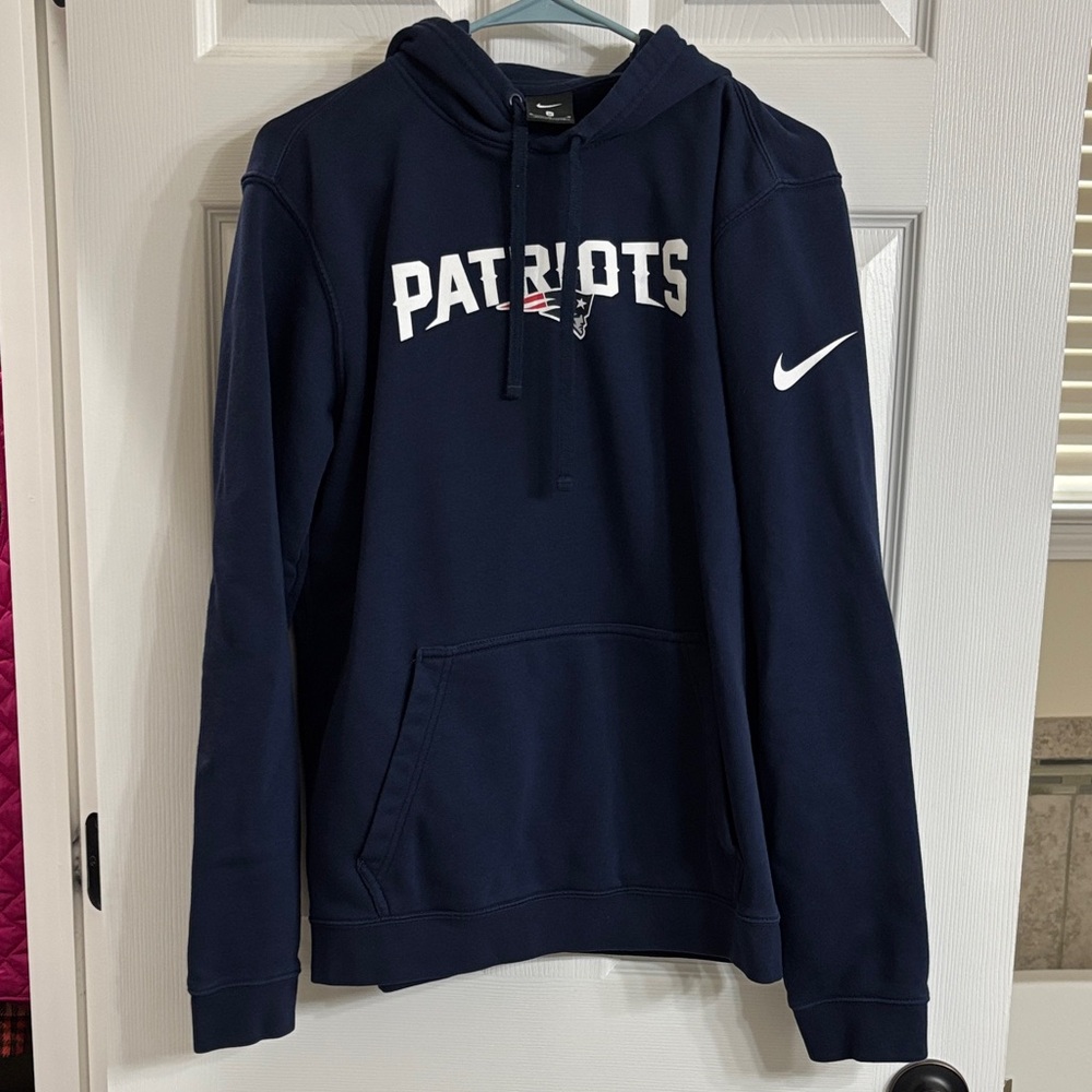 Nike Men's Navy Patriots Logo Hoodie